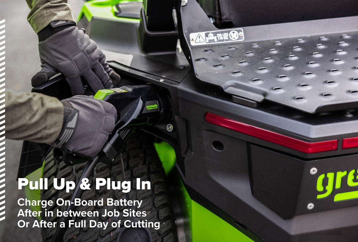 OPTIMUS Zero Turn Ride-On 24 kWh, Rear-discharge | OZ960R / OZ952R / OZ948R